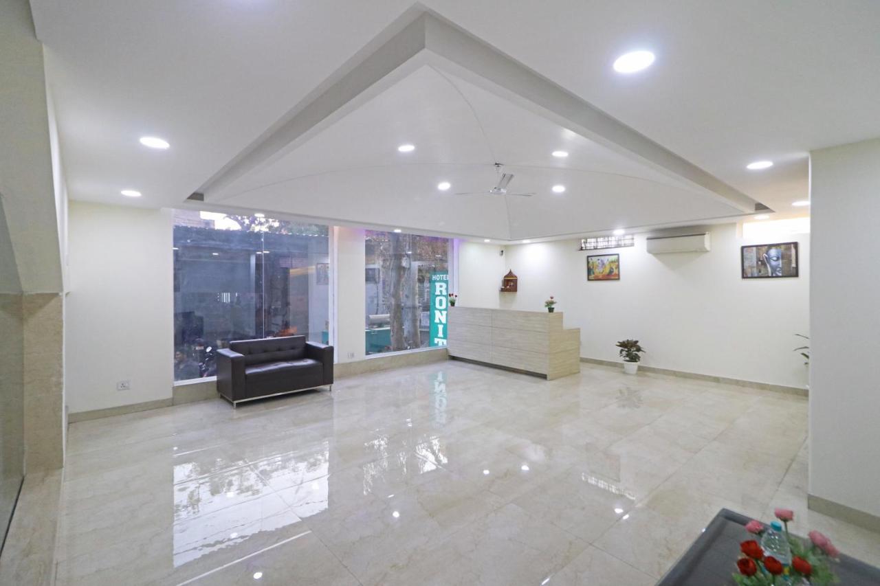 Hotel sweet inn New Delhi Exteriör bild