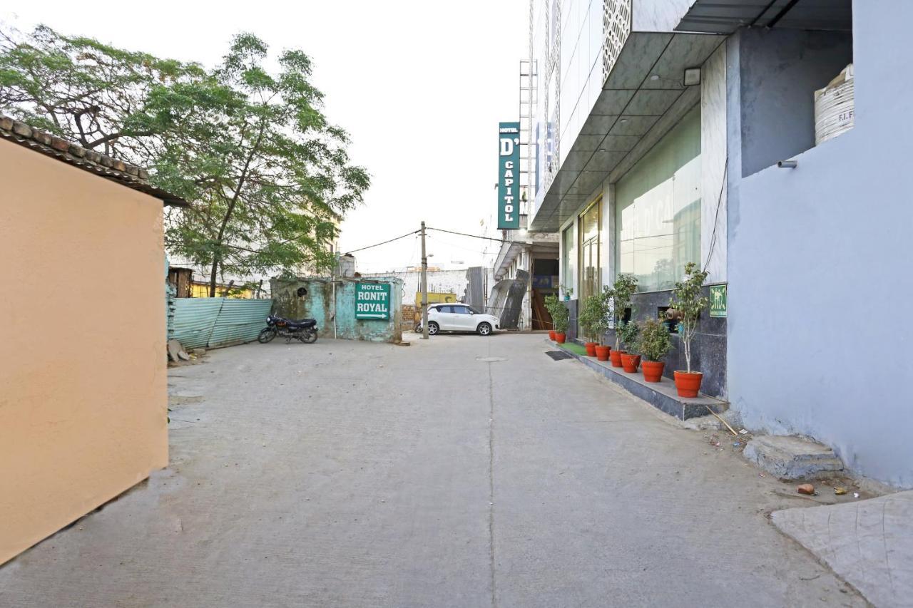 Hotel sweet inn New Delhi Exteriör bild
